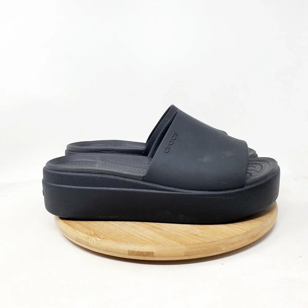 Crocs Brooklyn Slide Sandals Womens 8 Black Platform Chunky LiteRide Shoes